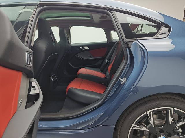 BMW 2 Series 2025 #14 BMW 2 Series 2025 car image #14