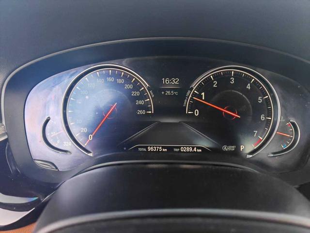 BMW 5 Series (Imported) 2018 car image #14