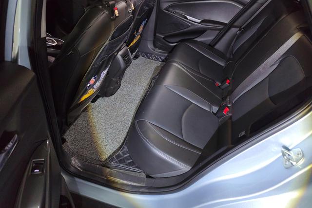 Chevrolet Charm 2021 car image #14