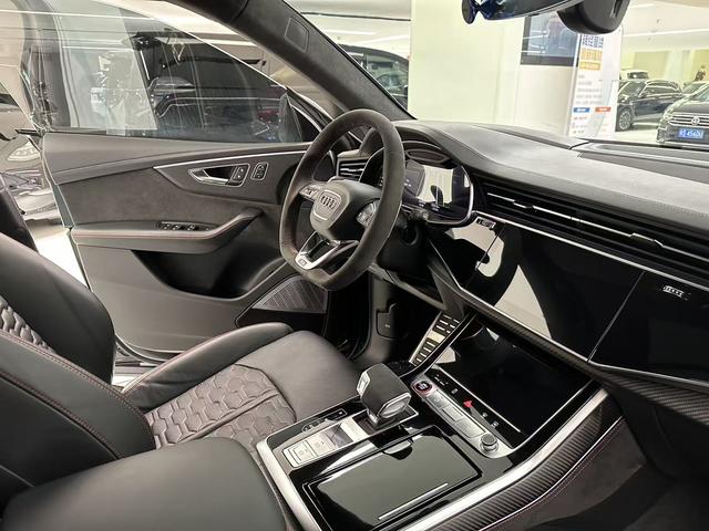 Audi RS Q8 2021 #14 Audi RS Q8 2021 car image #14