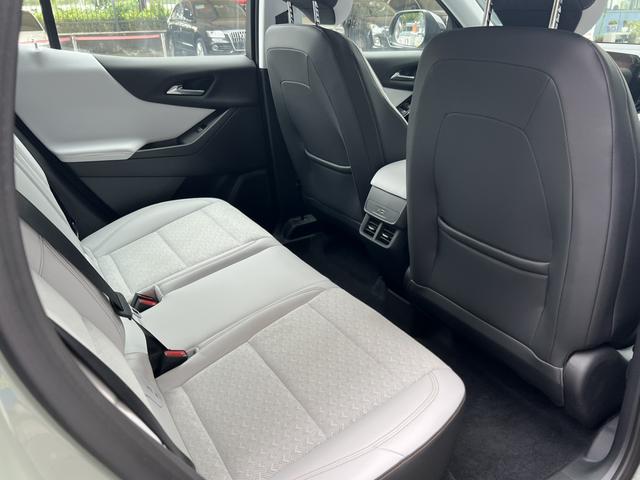 Chevrolet Equinox Plus 2025 imagem de carro #14