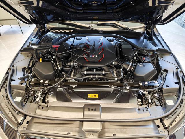 BMW M5 New Energy car image #14