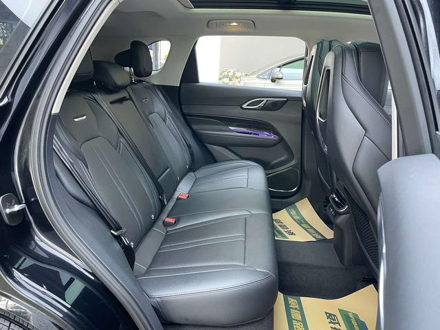 HongQi HS3 2024 car image #14