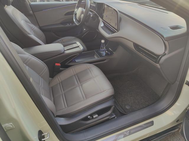 HongQi EH7 2024 car image #14