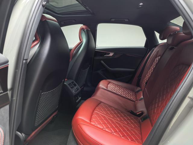 Audi S4 2022 صورة سيارة #14