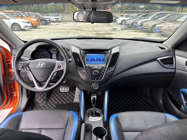 Hyundai Veloster 2012 #14 Hyundai Veloster 2012 car image #14