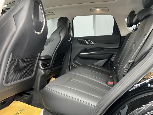 HongQi HS3 2024 car image #14