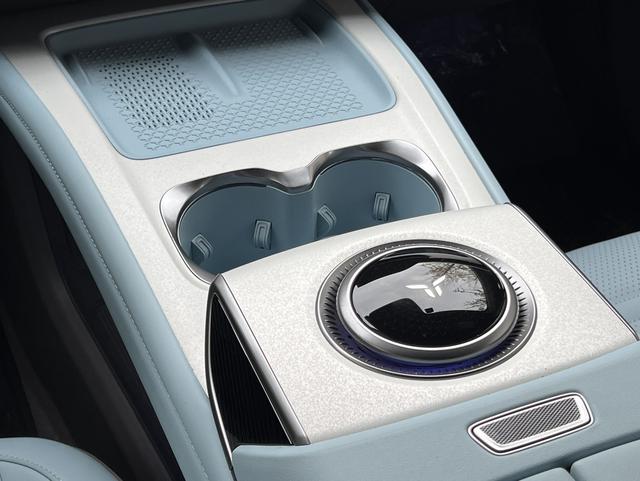 HongQi TianGong 08 2025 #14 HongQi TianGong 08 2025 car image #14