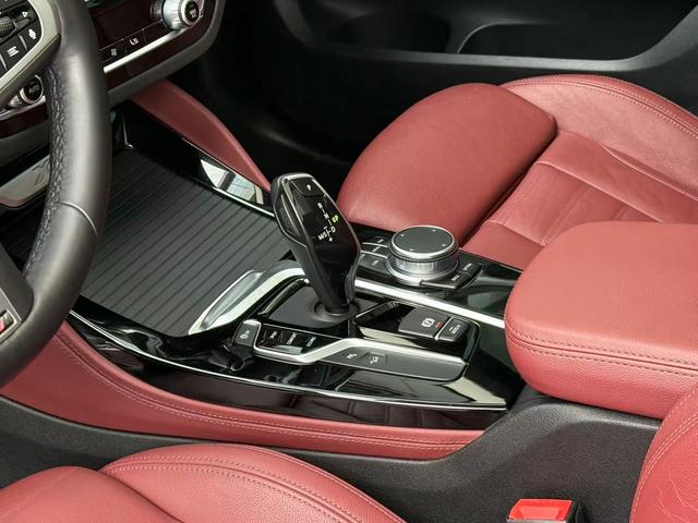 BMW X4 2020 #14 BMW X4 2020 صورة سيارة #14