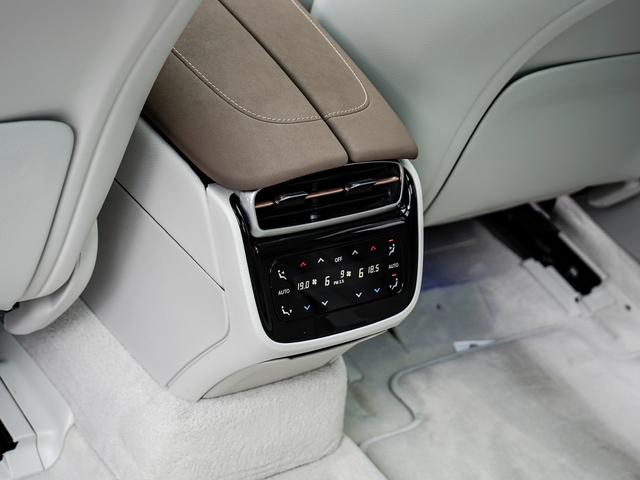 Mercedes-Benz EQS AMG 2024 imagen de coche #14