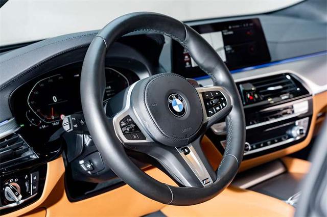 BMW 6 Series GT 2020 car image #14