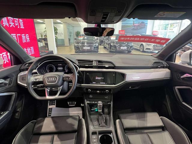 Mercedes-Benz SLK AMG 2024 #14 Mercedes-Benz SLK AMG 2024 صورة سيارة #14