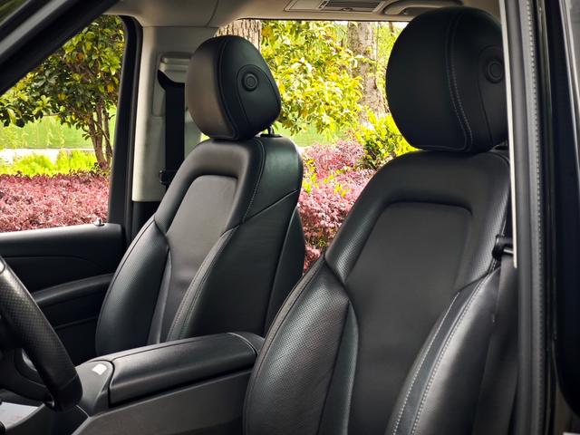 Mercedes-Benz C AMG New Energy 2017 car image #14