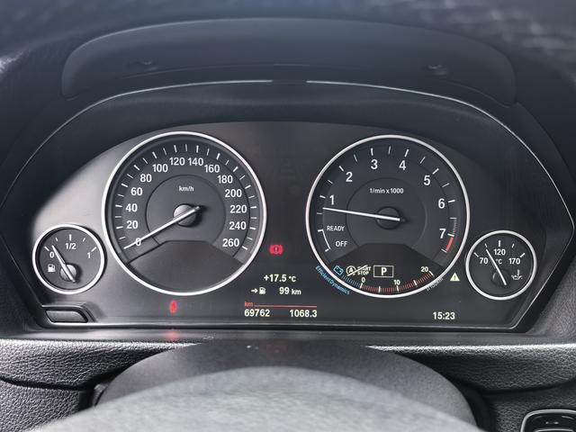 BMW iX M60 2019 immagine di auto #14