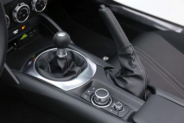 马自达 马自达CX-7(进口) 2023 汽车图片 #14