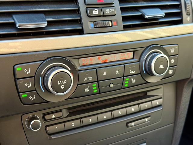 BMW i5 M60 2011 #14 BMW i5 M60 2011 car image #14