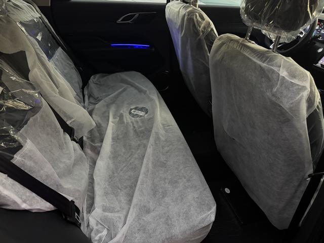 HongQi HS3 PHEV 2025 #14 HongQi HS3 PHEV 2025 car image #14