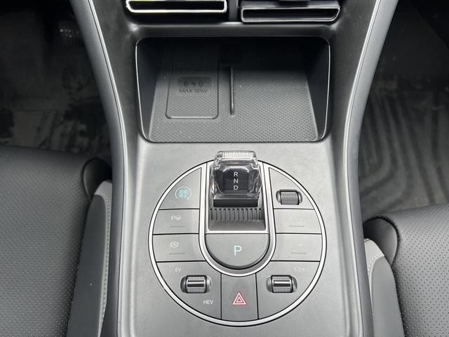 BYD Sea Lion 05 DM-i 2025 #14 BYD Sea Lion 05 DM-i 2025 car image #14