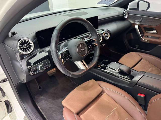 Mercedes-Benz R Class 2024 #14 Mercedes-Benz R Class 2024 car image #14