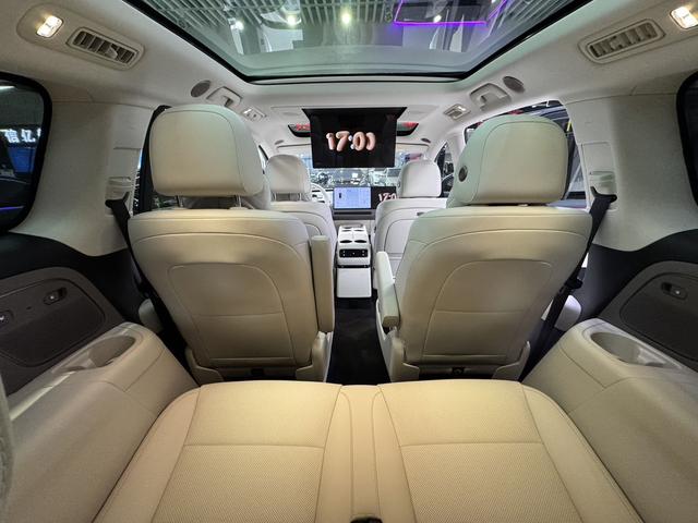 Li i8 2025 изображение автомобиля #14