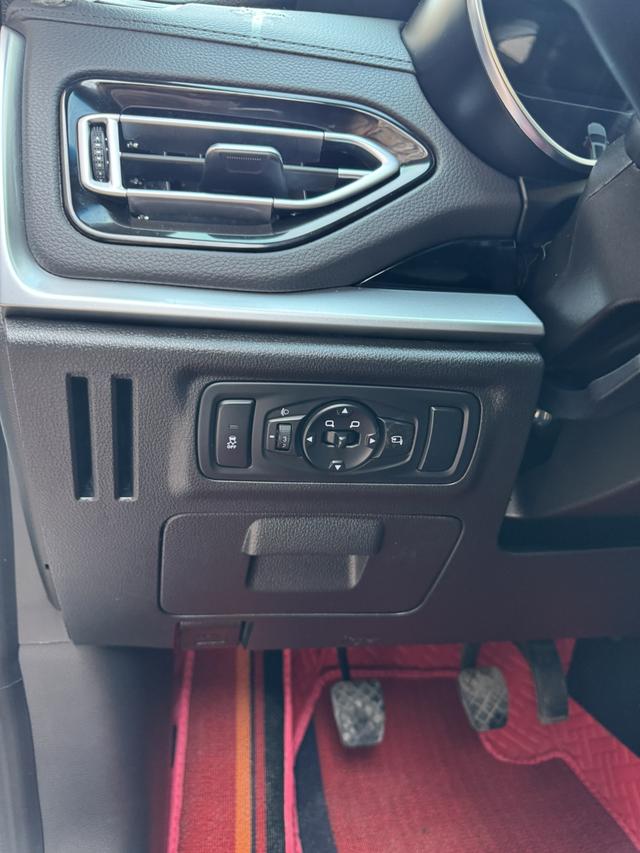 Jetour X70 2019 car image #14
