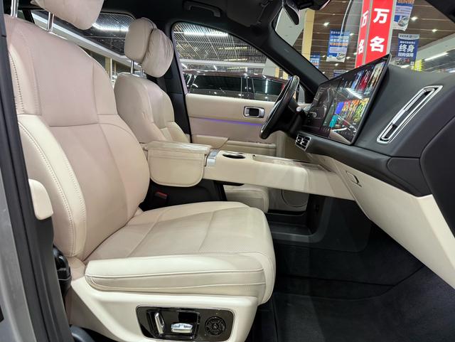 Li L9 2024 car image #14
