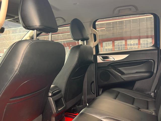 Great Wall Poer 2021 car image #14