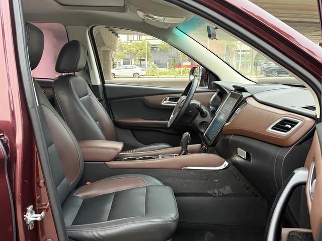 SWM斯威汽车 SWM斯威X7 2017 #14 SWM斯威汽车 SWM斯威X7 2017 汽车图片 #14