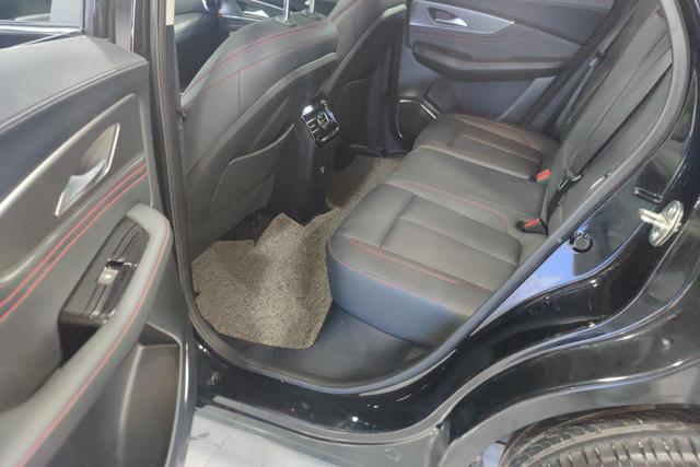 Forthing T5 EVO 2020 car image #14