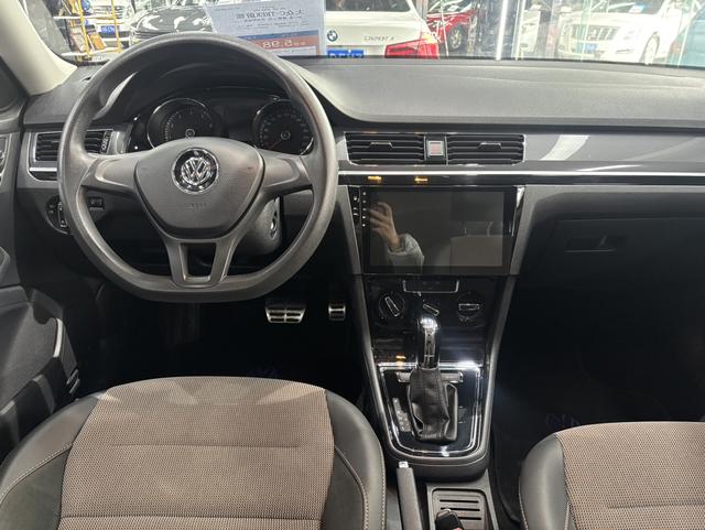 Volkswagen C-Trek 2017 immagine di auto #14