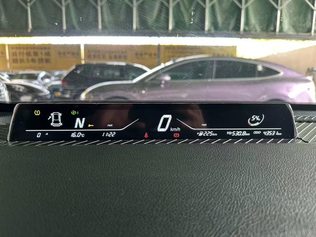 哪吒汽车 哪吒AYA 2024 汽车图片 #14