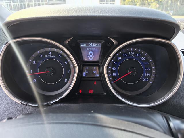 Hyundai Elantra MD 2013 #14 Hyundai Elantra MD 2013 car image #14