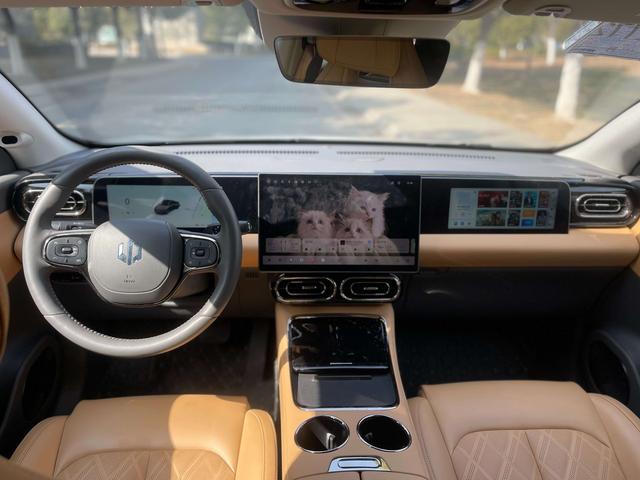 零跑汽车 零跑C01 2024 汽车图片 #14