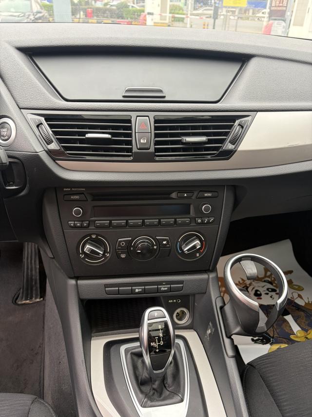 BMW X1 2015 car image #14