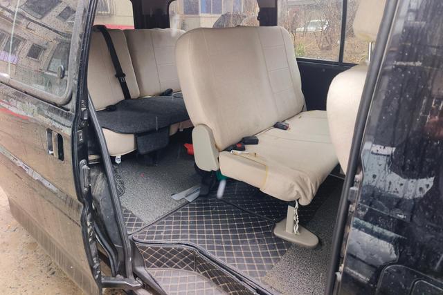 Forthing Lingzhi 2023 immagine di auto #14