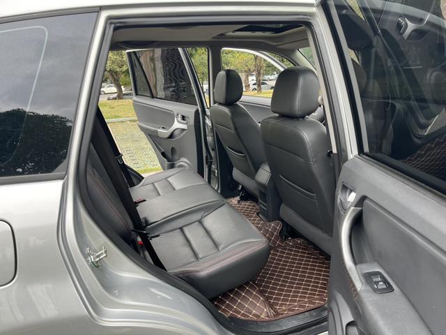 Chery Tiggo 3 2015 immagine di auto #14