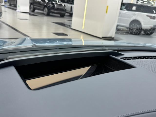 极氪 极氪001 2025 汽车图片 #14