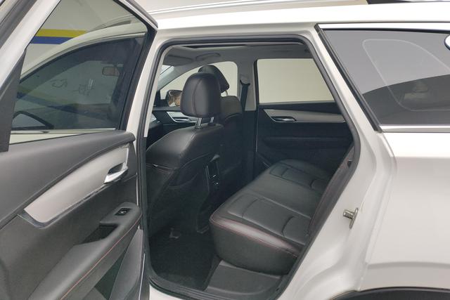 SWM G01 2019 immagine di auto #14