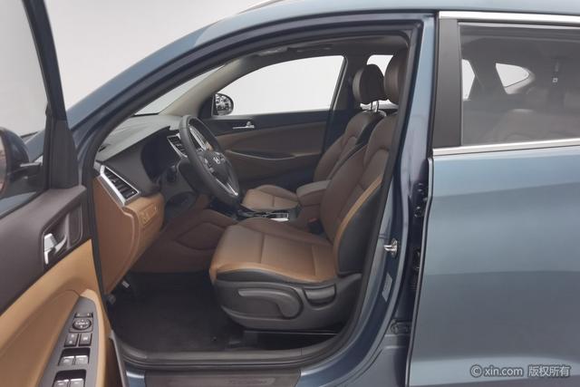 Hyundai Tucson 2015 car image #14