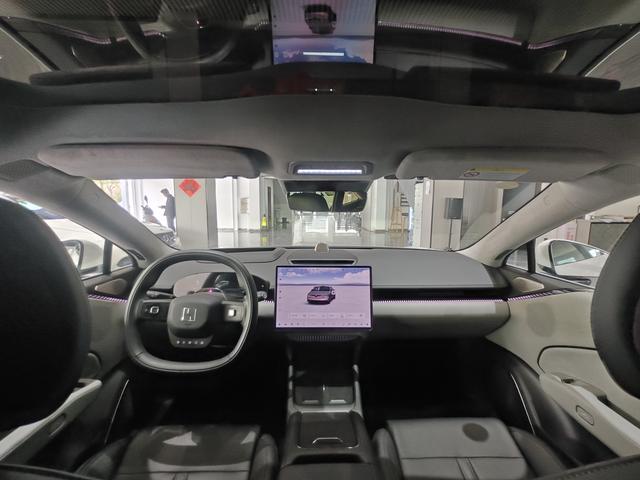 极氪 极氪007 2023 汽车图片 #14