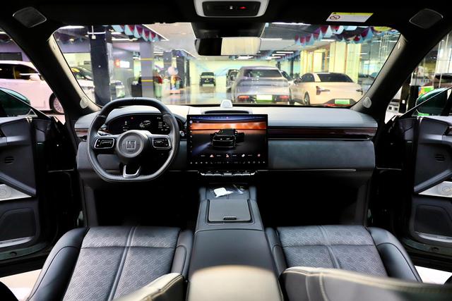 极氪 极氪7X 2024 汽车图片 #14