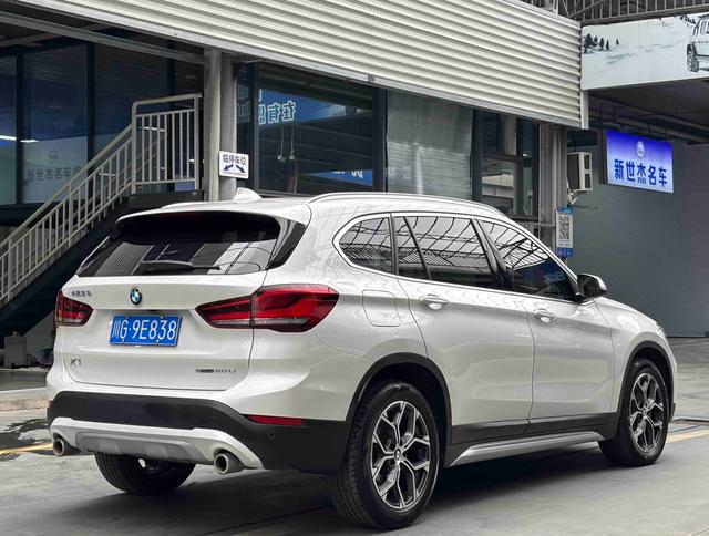 BMW X1 2023 car image #14