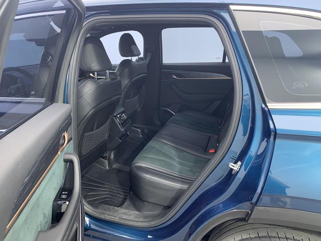 GEELY Monjaro 2023 car image #14