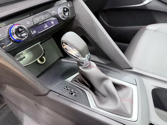 Chevrolet Orlando 2020 imagem de carro #14