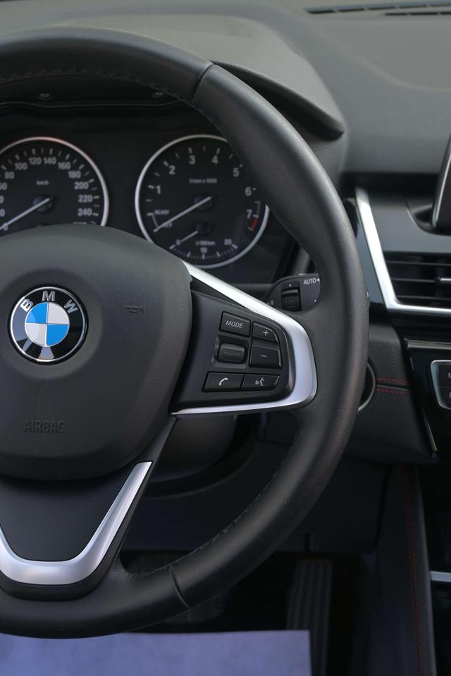 BMW 2 Series Gran Tourer 2016 car image #14