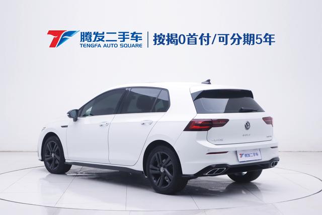 Volkswagen Golf 2023 car image #14