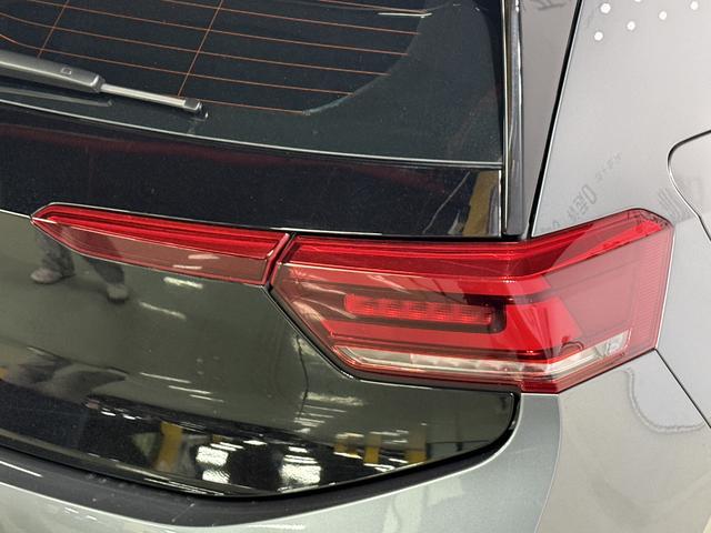 Volkswagen ID.3 2024 car image #14