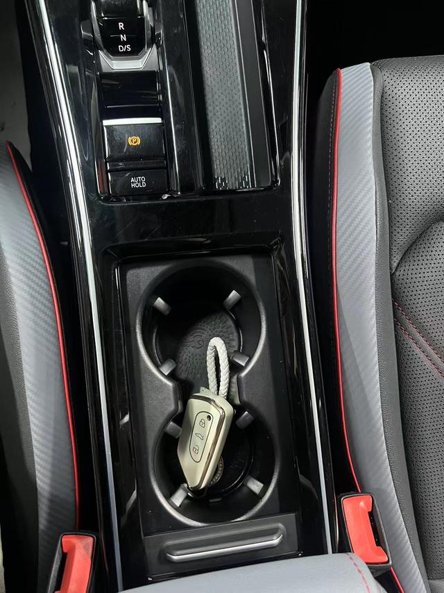 Volkswagen Lamando 2022 immagine di auto #14