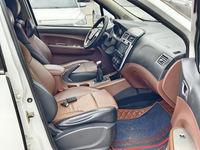 Forthing JOYEAR X5 2015 car image #14