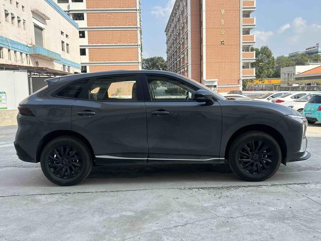 Forthing 2026 car image #14